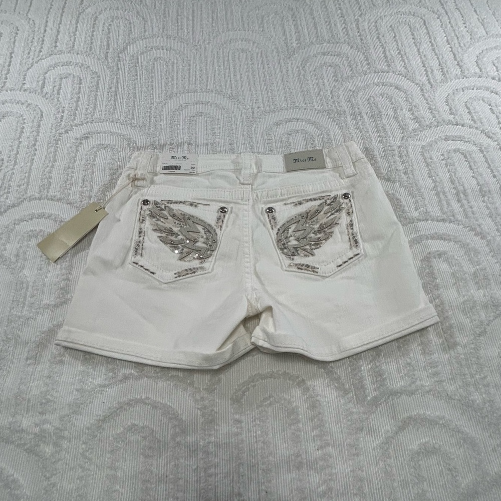 MISS ME JEANS Mid Rise Stretch Short White 30 NWT O-500 - Picture 10 of 12